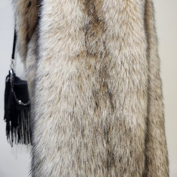 💋BOHO CLAM💋VTG 70s Vibe Lux Chunky Vegan Topped Fox Fur Coat in Beige & Black - Picture 13 of 16